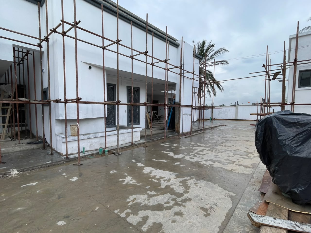 Commercial hall development